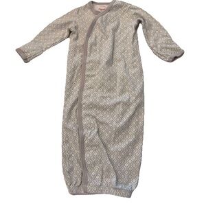 Magnetic Me Gray and Green Geometric Infant Gown NWOT
